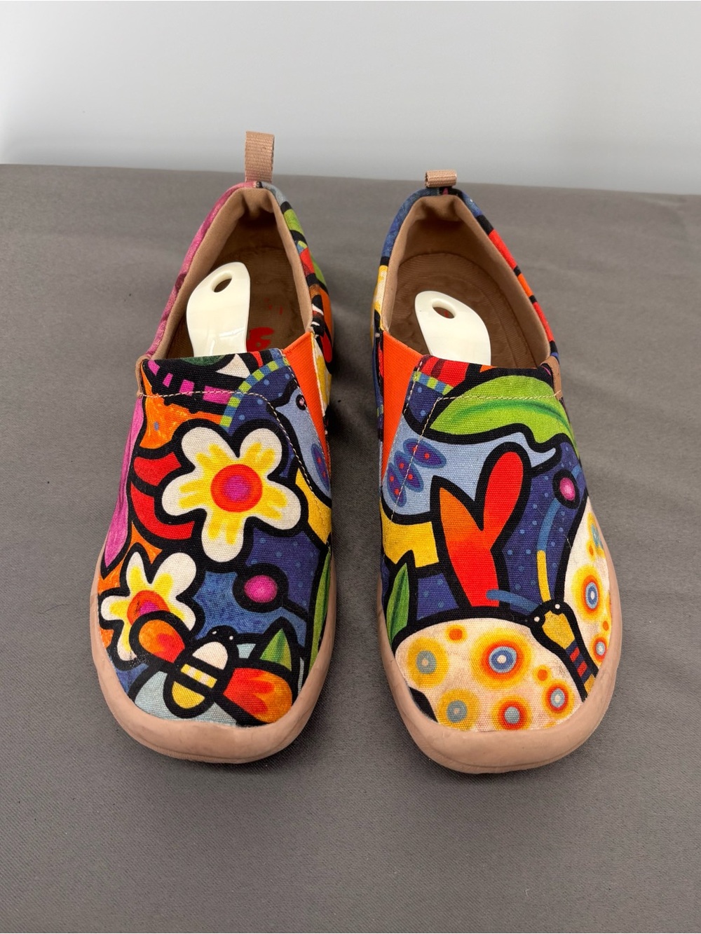 UIN Secret Garden Toledo I Women's Canvas Casual Shoes.